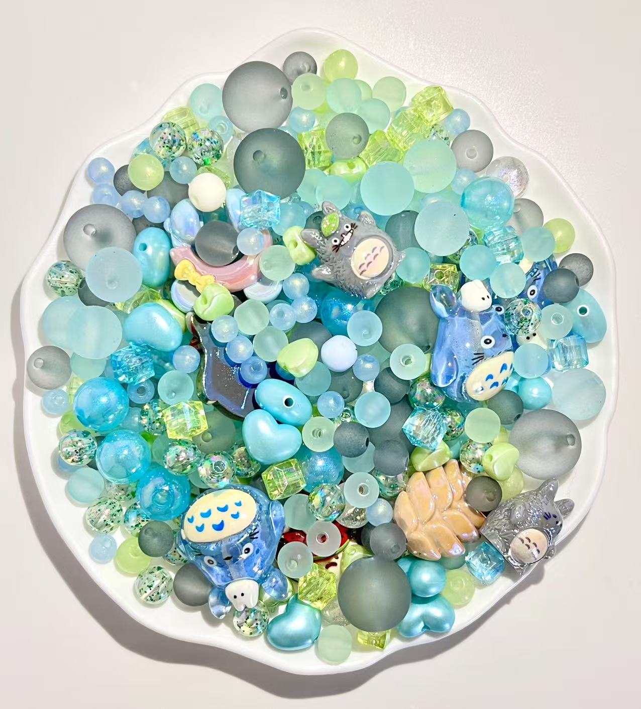 S-24 Mixed beads for mobile phone chain making, keychain, backpack chain