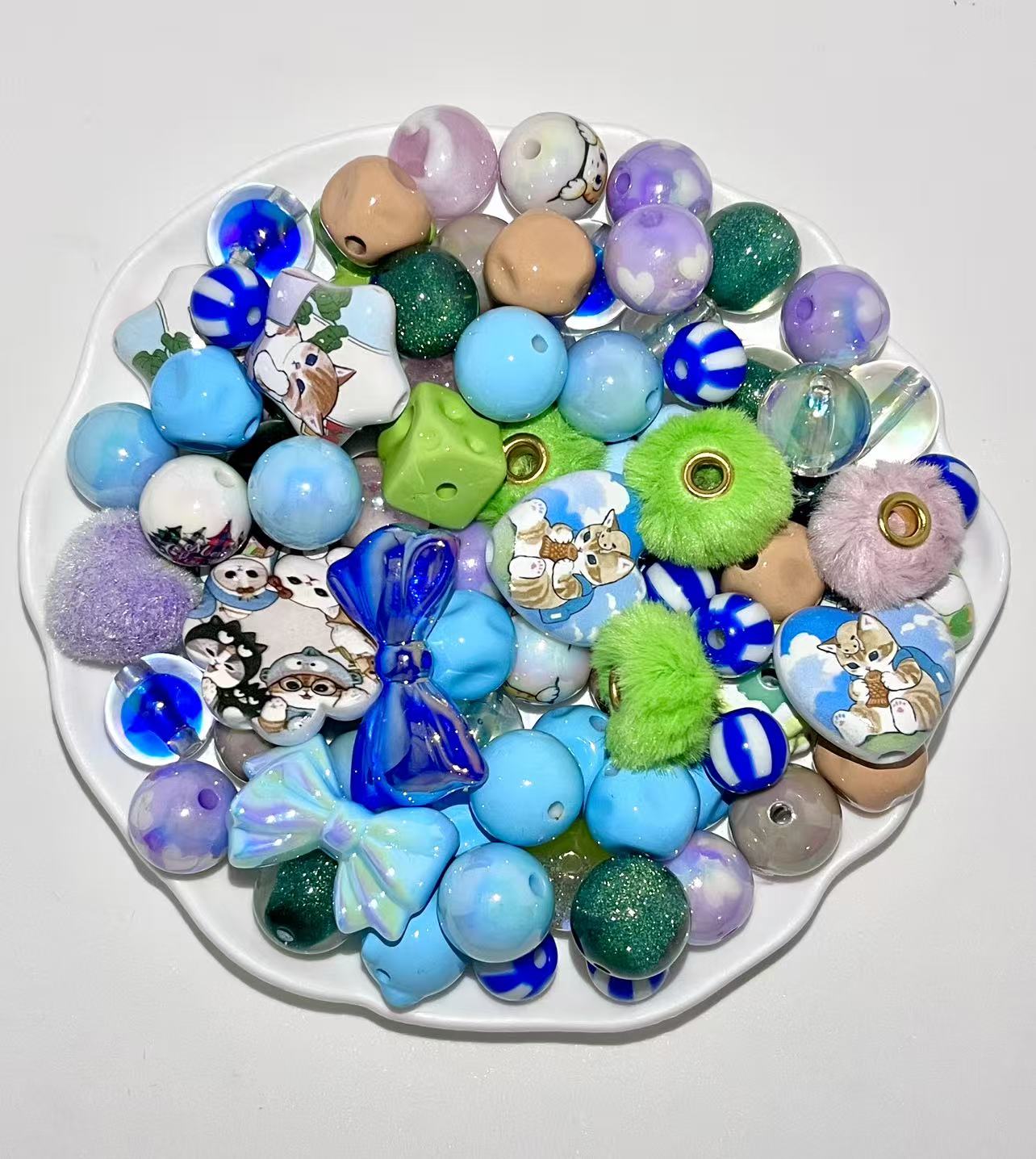 C-23 Mixed beads for mobile phone chain making, keychain, backpack chain