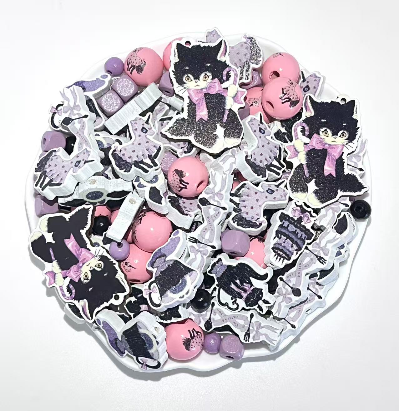 C-25 Mixed beads for mobile phone chain making, keychain, backpack chain