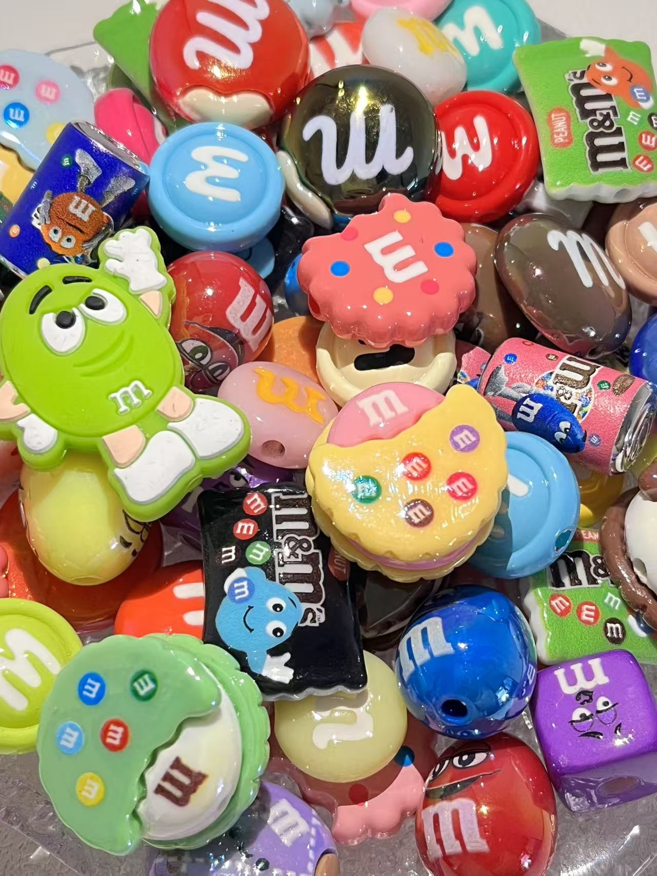 B-14 Mixed beads for mobile phone chain making, keychain, backpack chain