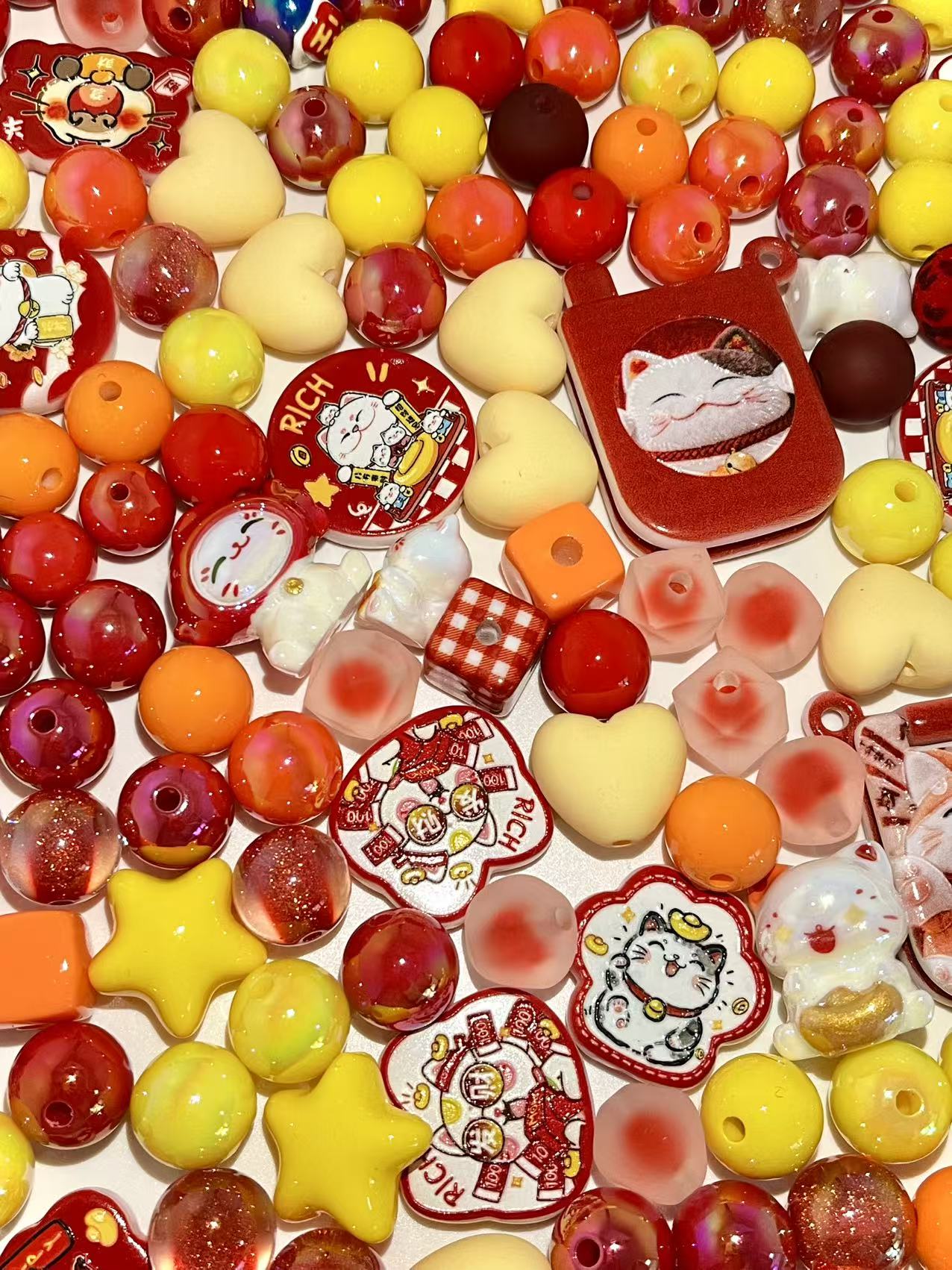 C-38 Mixed beads for mobile phone chain making, keychain, backpack chain