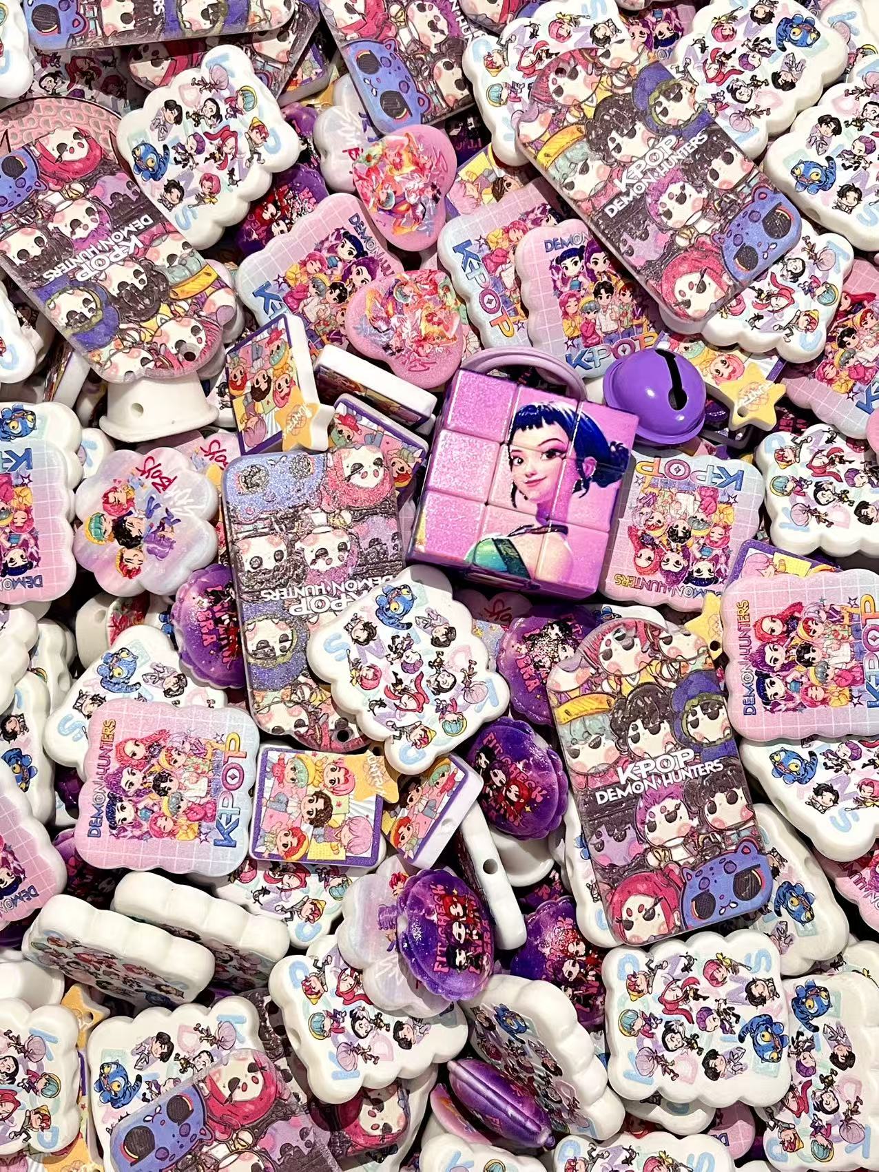B-09  Mixed beads for mobile phone chain making, keychain, backpack chain