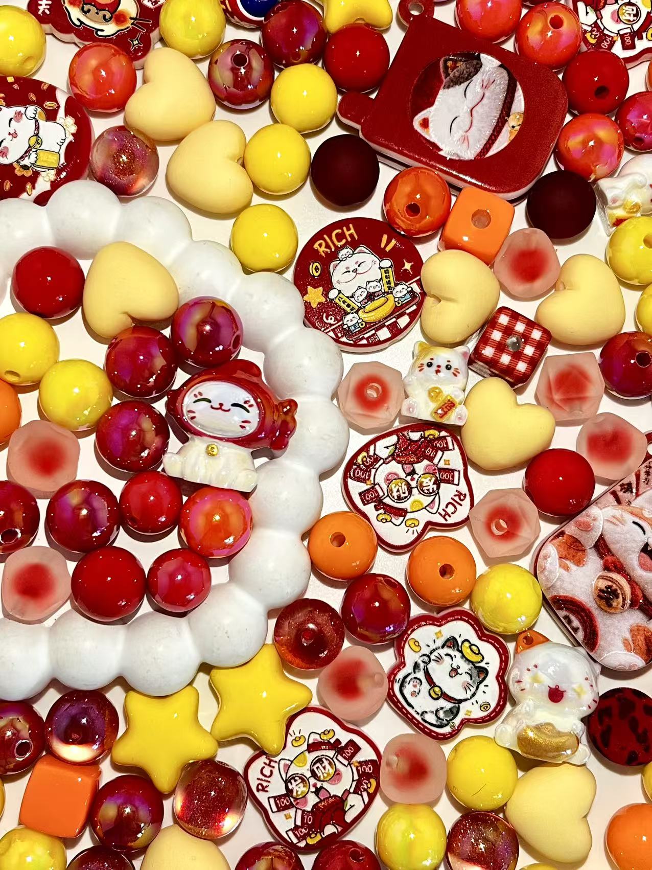 C-38 Mixed beads for mobile phone chain making, keychain, backpack chain