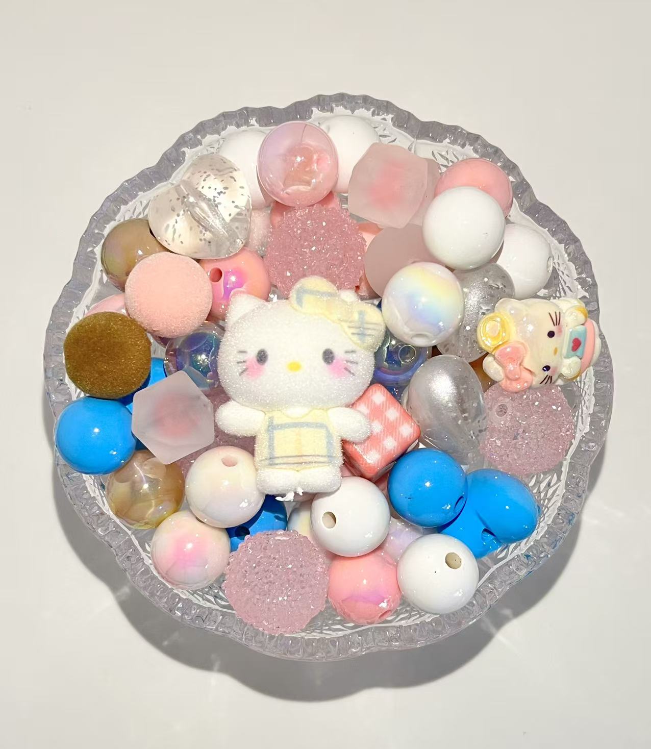 C-40  Mixed beads for mobile phone chain making, keychain, backpack chain
