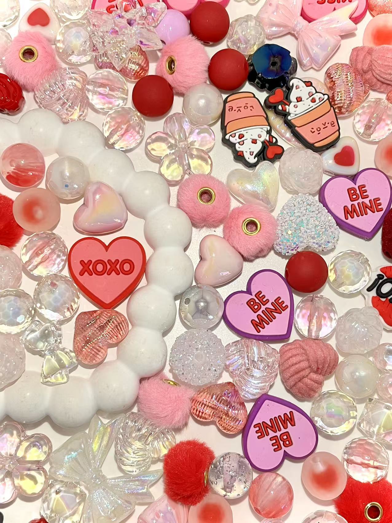 C-18 Mixed beads for mobile phone chain making, keychain, backpack chain