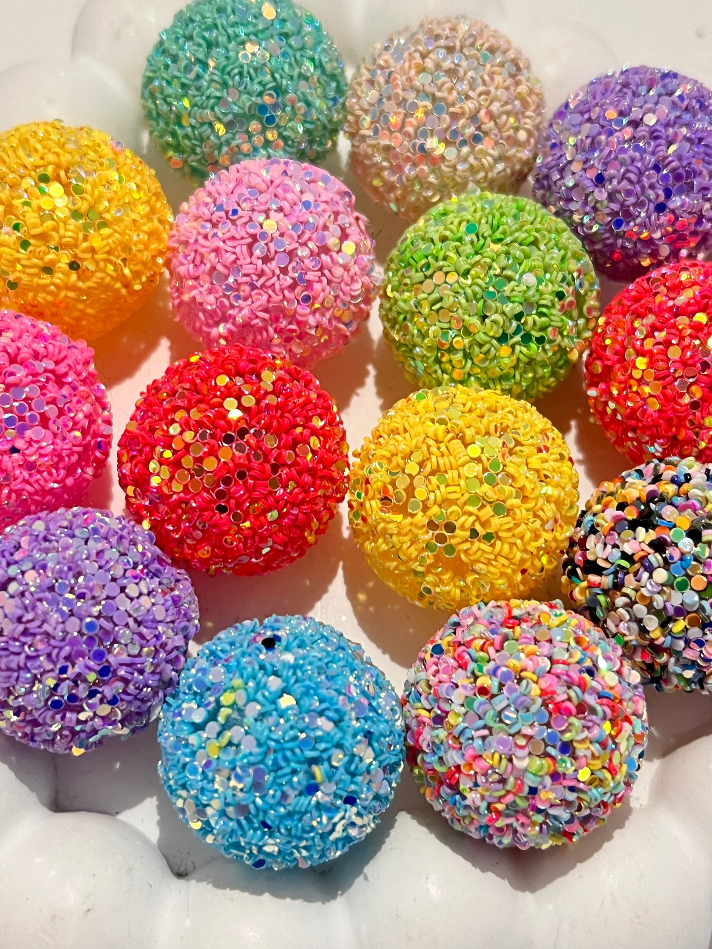 B-05  Mixed beads for mobile phone chain making, keychain, backpack chain