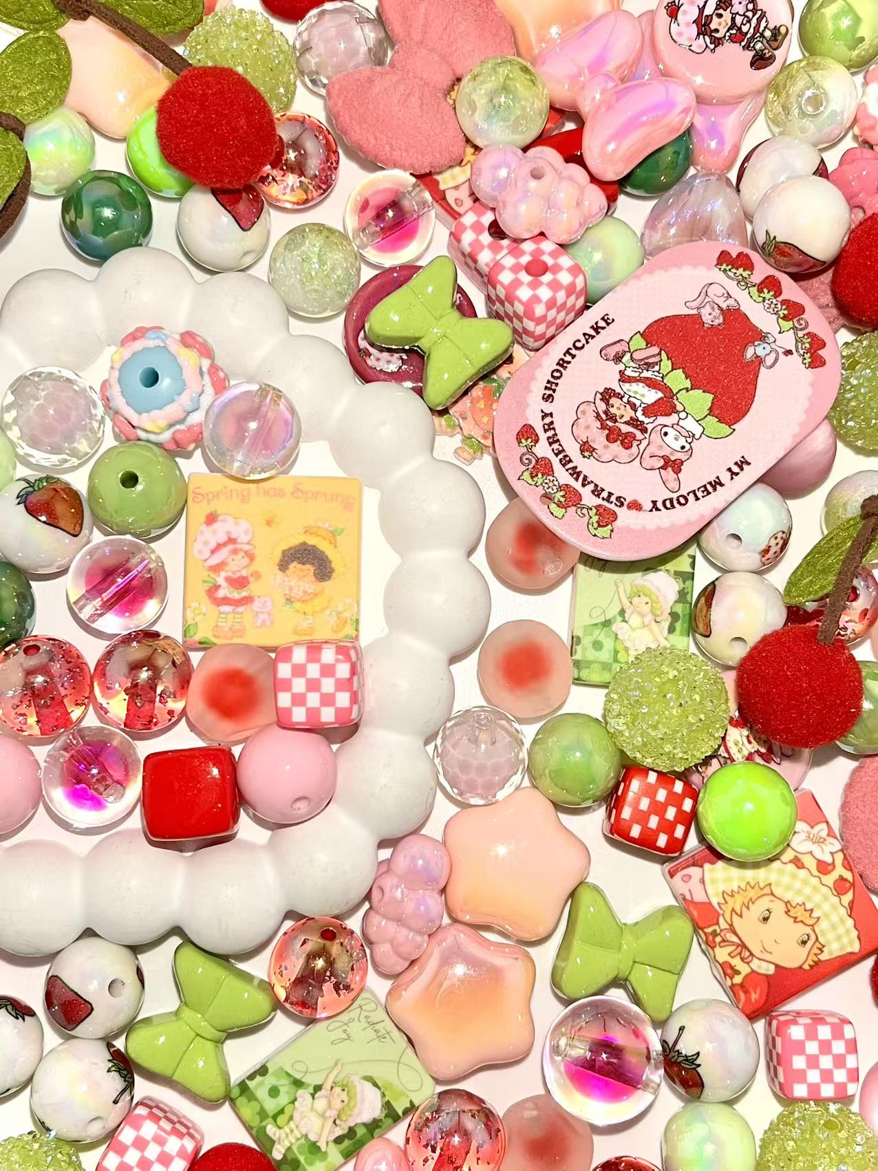 C-49  Mixed beads for mobile phone chain making, keychain, backpack chain