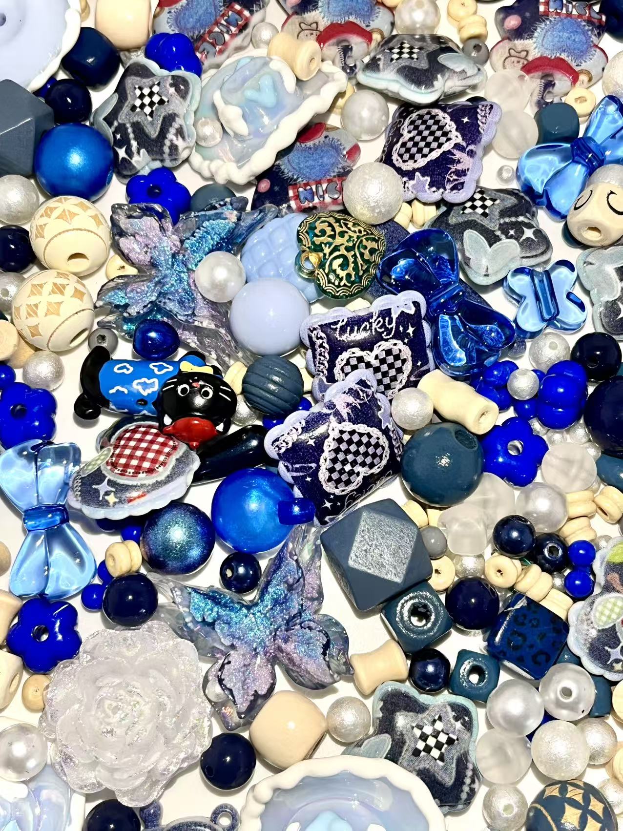 S-13  Mixed beads for mobile phone chain making, keychain, backpack chain