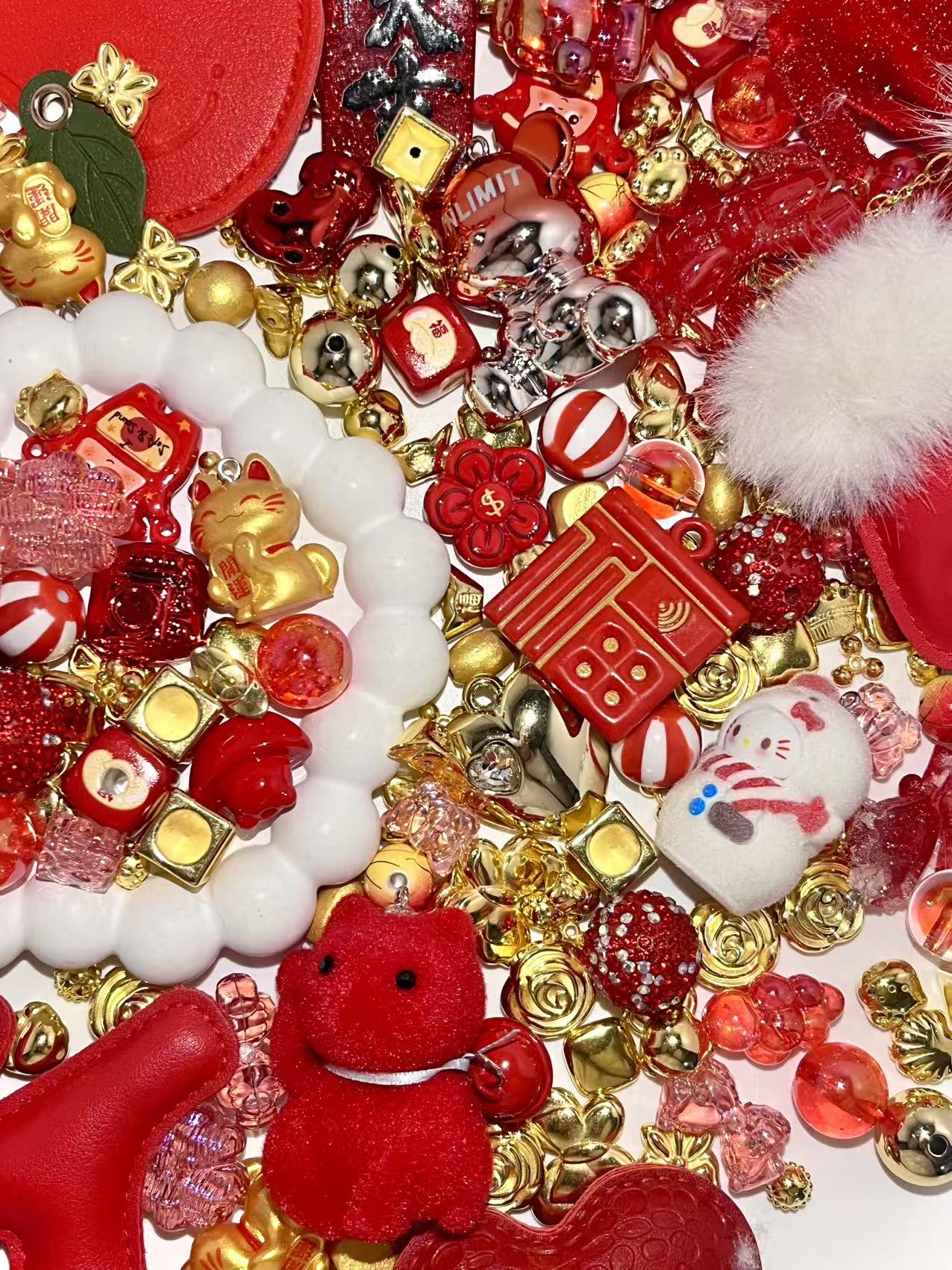 S-05  Mixed beads for mobile phone chain making, keychain, backpack chain