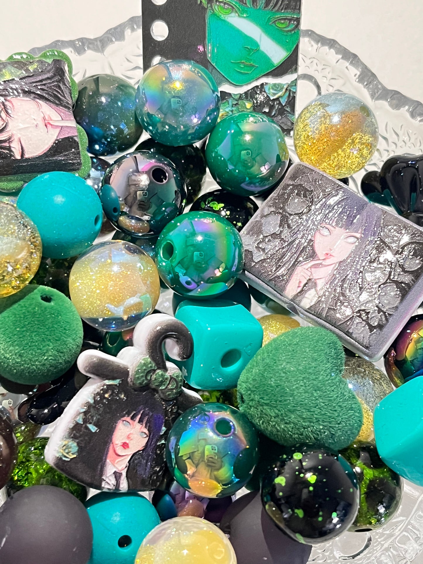 C-05 Mixed beads for mobile phone chain making, keychain, backpack chain