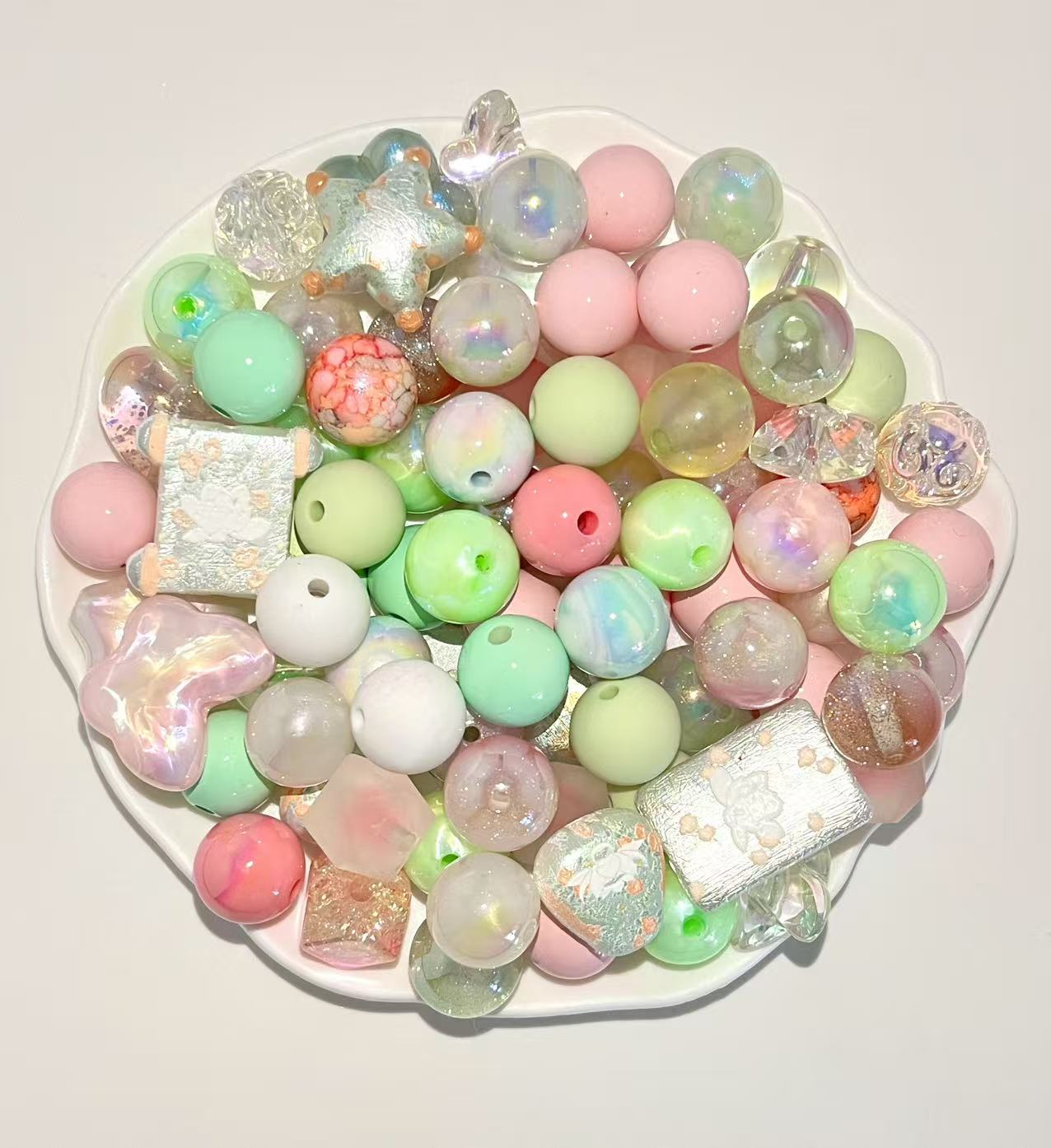 C-39 Mixed beads for mobile phone chain making, keychain, backpack chain