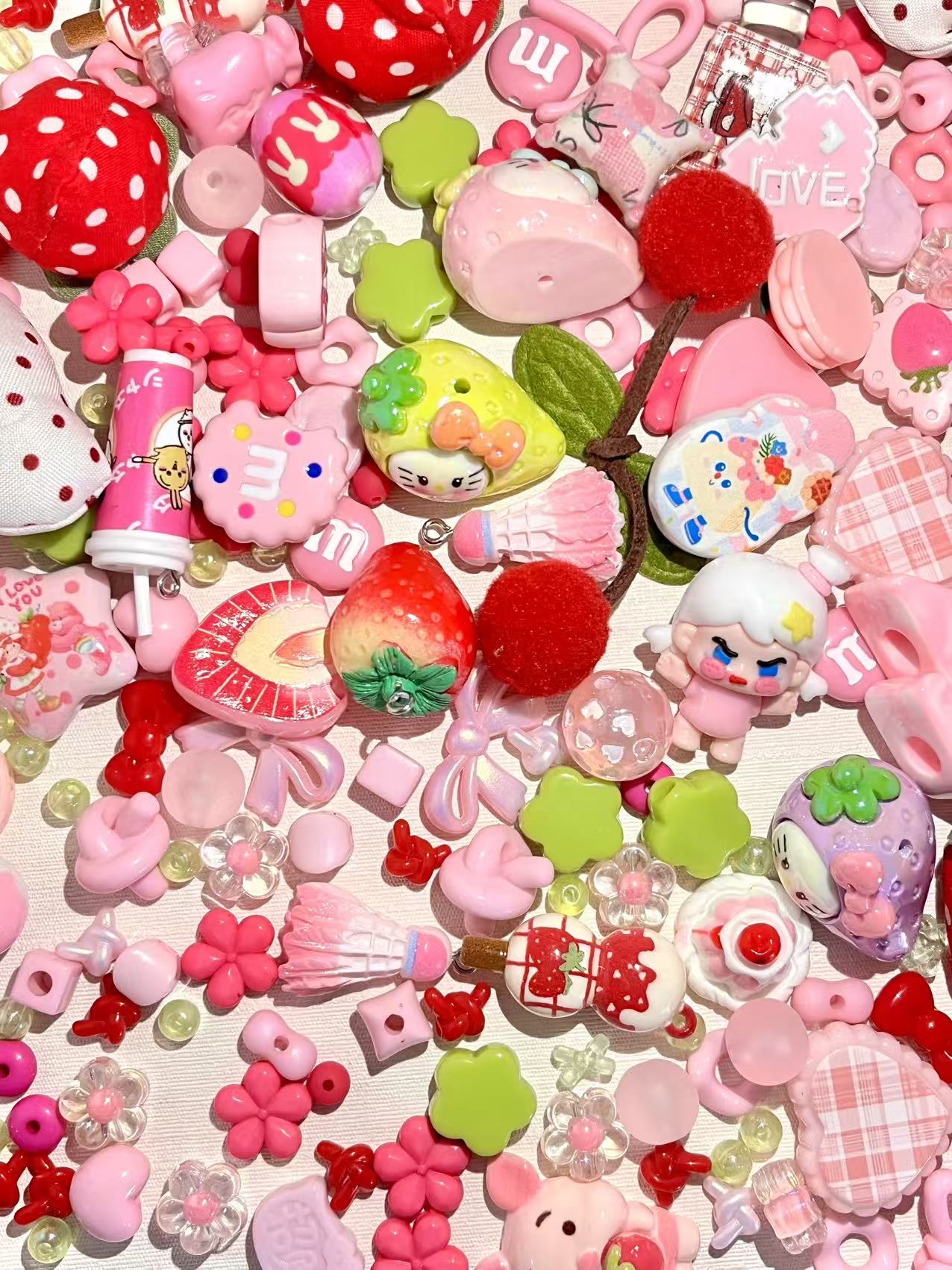 S-19  Mixed beads for mobile phone chain making, keychain, backpack chain