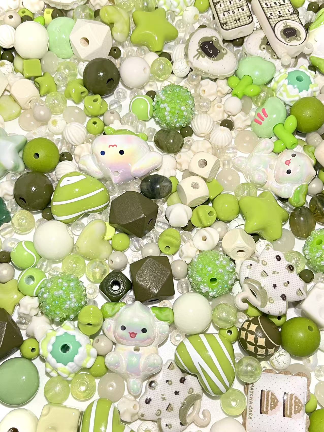 S-32  Mixed beads for mobile phone chain making, keychain, backpack chain