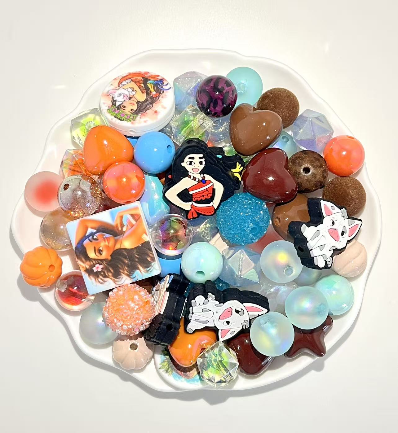 C-24 Mixed beads for mobile phone chain making, keychain, backpack chain